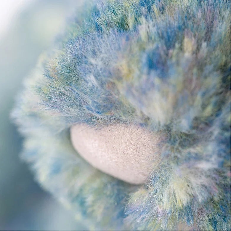 This gorgeous Jellycat Bashful Azure Bunny is from the Jellycat Luxe range and is incredibly soft and luxurious. BAS3AZU
