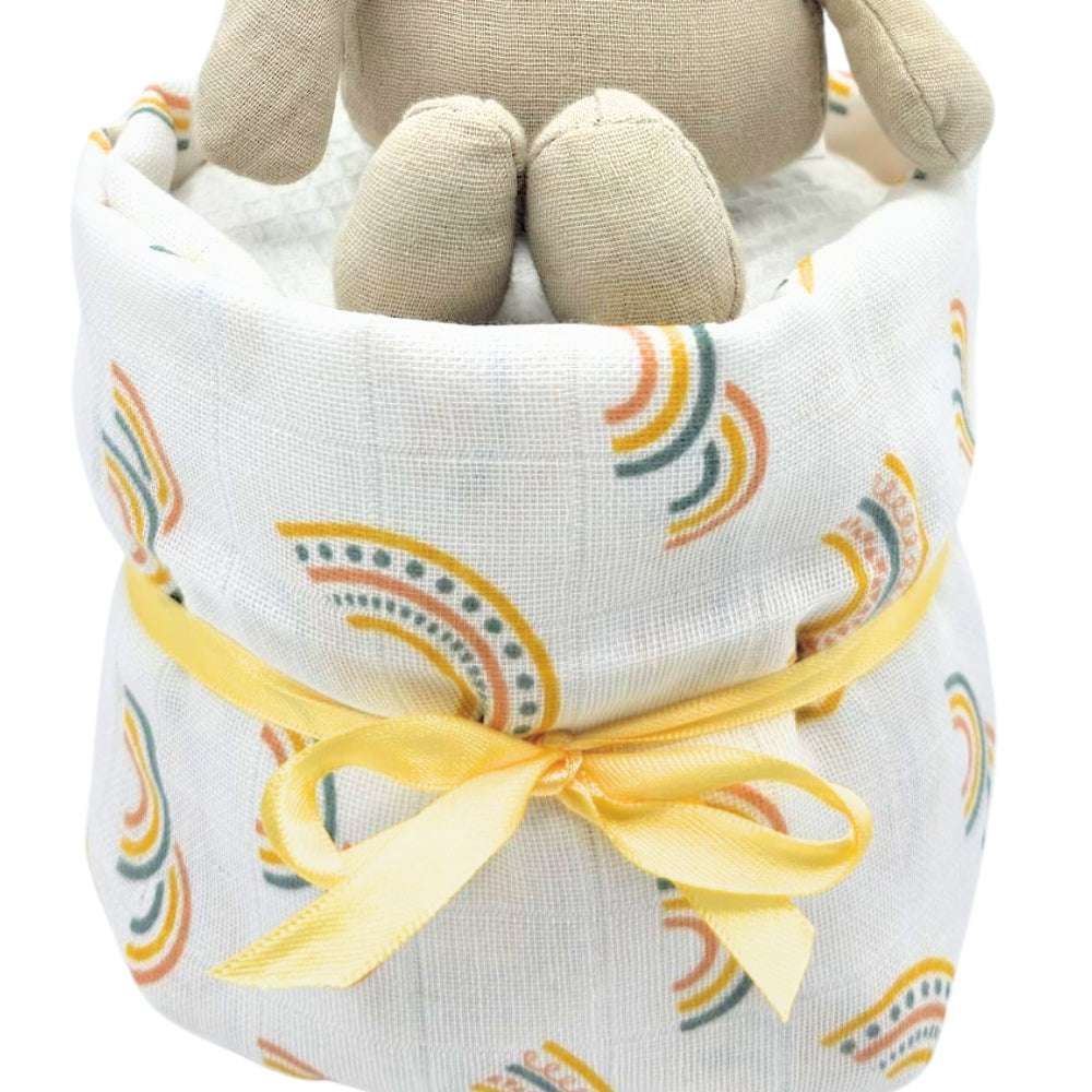 Say It Baby - Unisex Baby Nappy Cupcake - closeup
