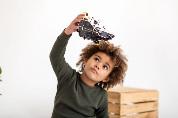 This brilliant Space Ranger Eco-Friendly Build and Play Set by Playpress has 40 pieces, and is also fully compatible with the space station and the space character set.