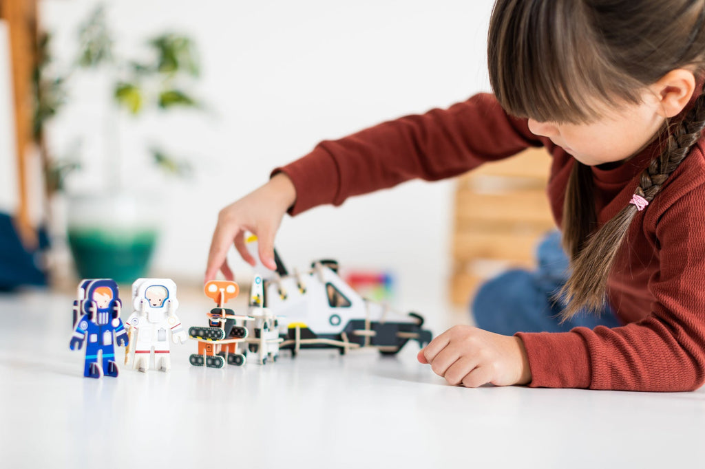 Star Searchers Eco-Friendly Build and Play Set for age 3 plus