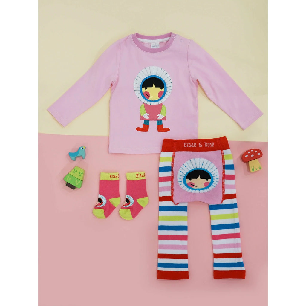 Blade & Rose Skylar Leggings - bold, bright and fun! These fab leggings feature sweet candy-coloured striped legs and a gorgeous Little Skylar doll design on the bum.