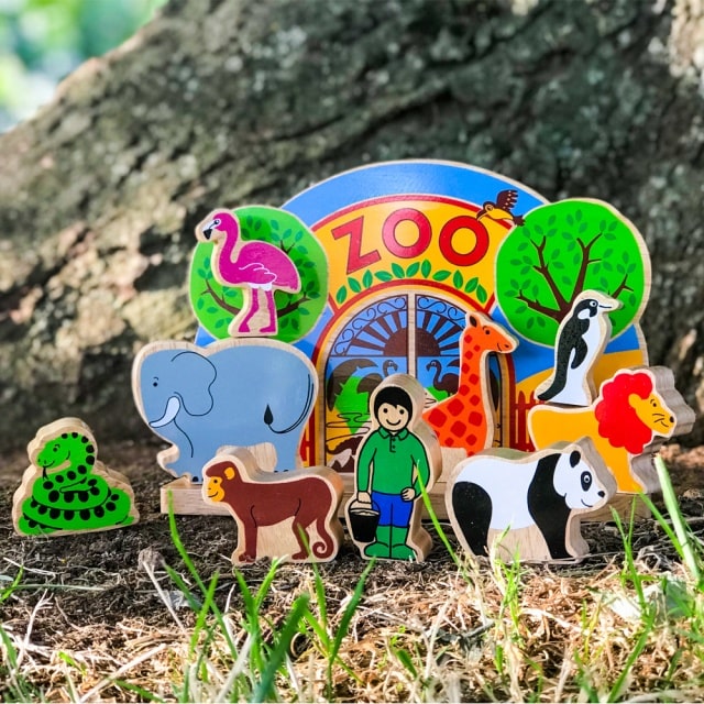 This Lanka Kade Junior Zoo Playset is a fantastic playset for little ones! Say It Baby Gifts