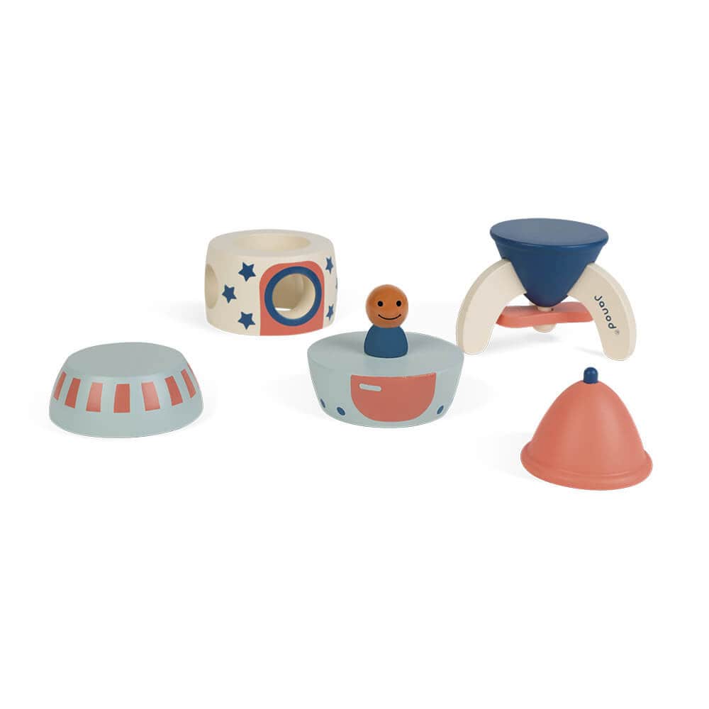 Wooden Lucky Star Magnetic Rocket by Janod. Age 2-6 years old. Fun wooden toy. Say It Baby Gifts